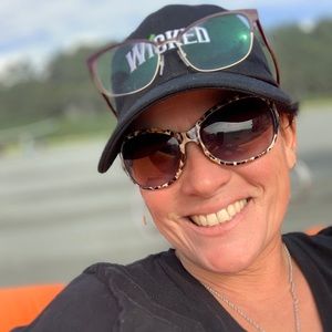 Meet your Posher, Nichole